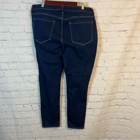 Old Navy Super Rise Skinny Dark Wash Jeans size 18 - Picture 4 of 6